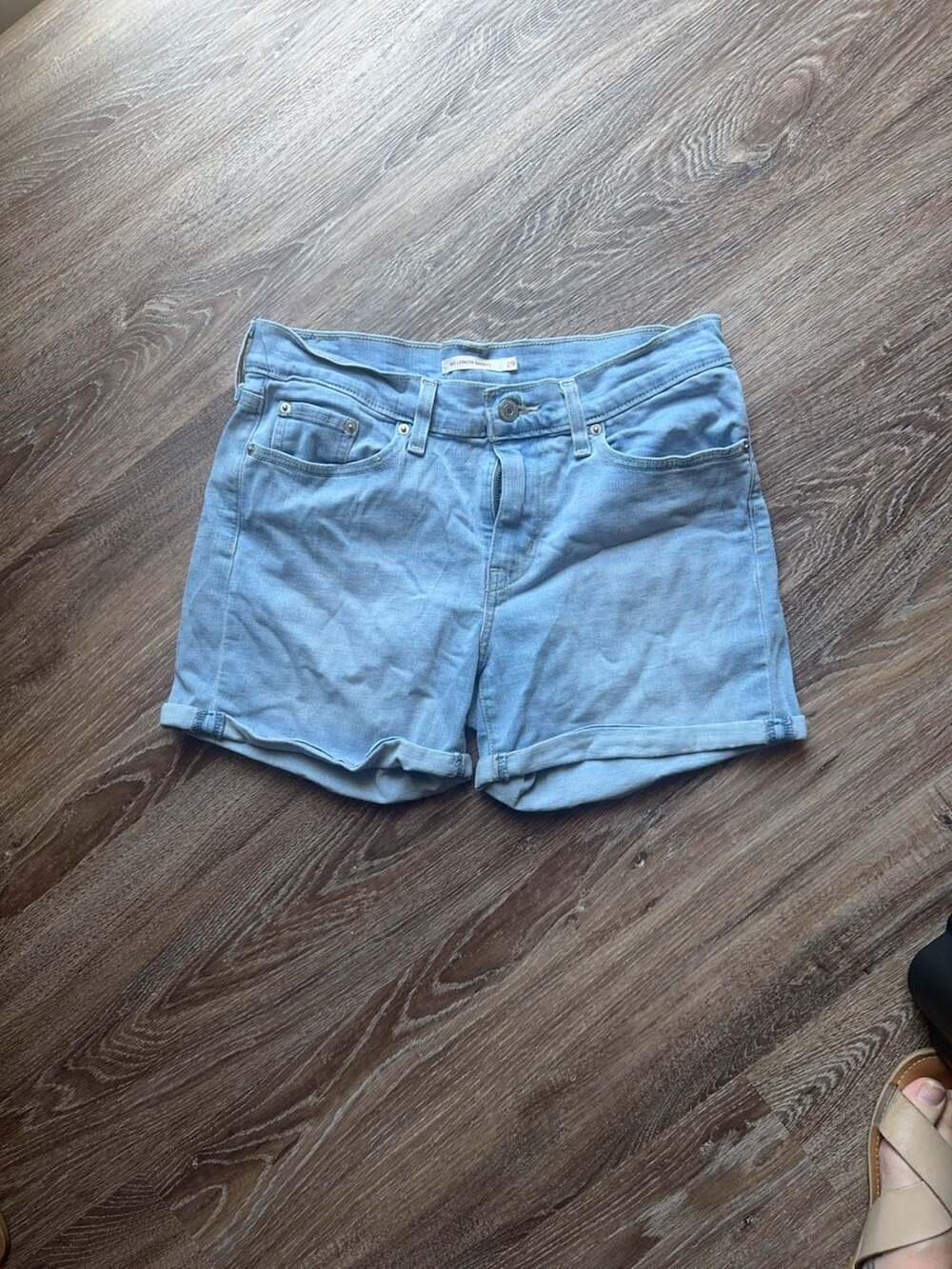 Levi's Mid Length Denim Shorts Size 29